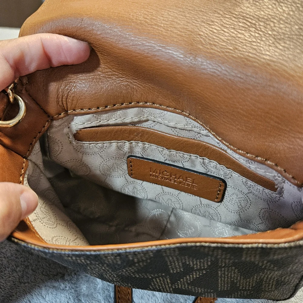 Michael Kors Fulton Crossbody Bag